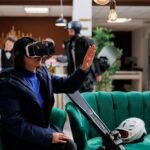 Guest using with virtual reality device