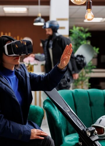 Guest using with virtual reality device